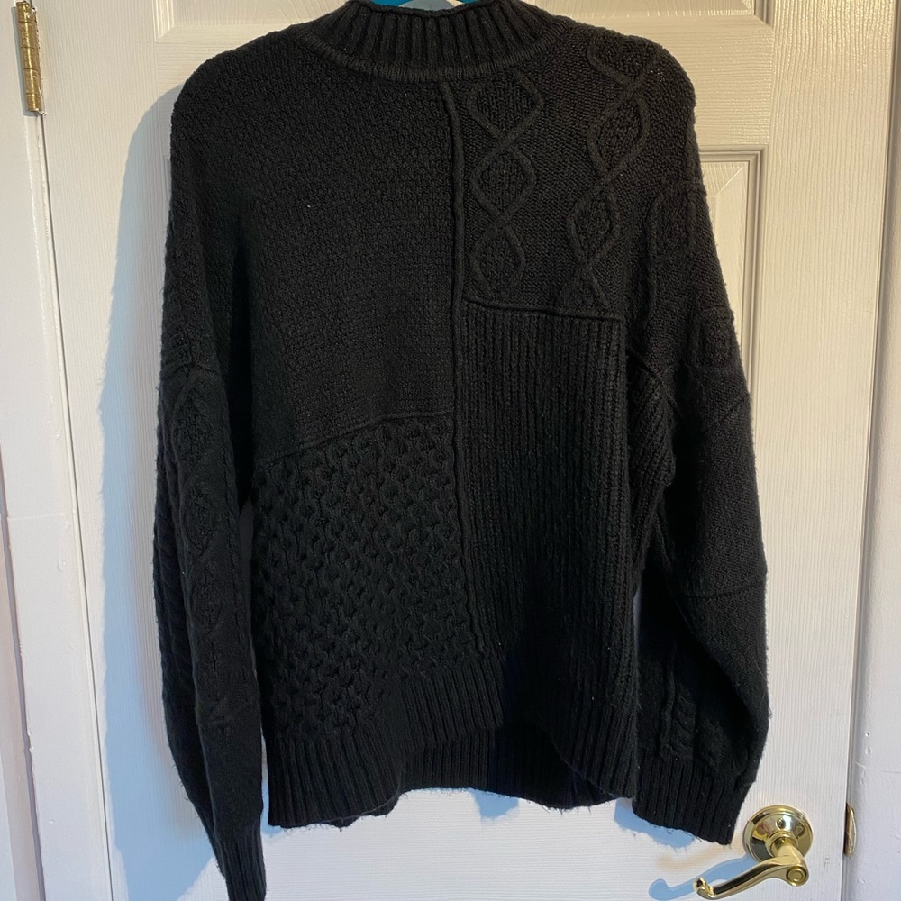 American eagle black sweater